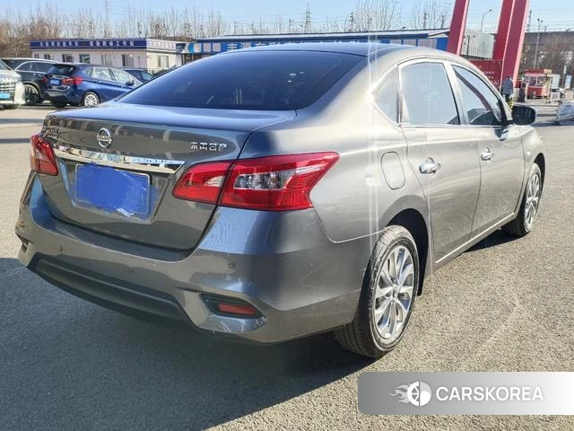 Nissan Xuan Yi 2024 Темно-серый из Китая, фото 5