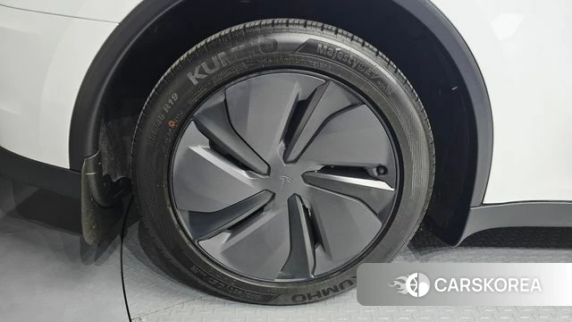 Tesla Model Y id 4336588 из Кореи 26