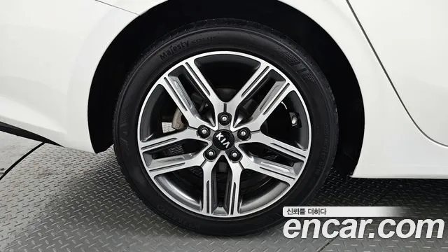 Kia Come New K3 id 2956310 из Кореи 15