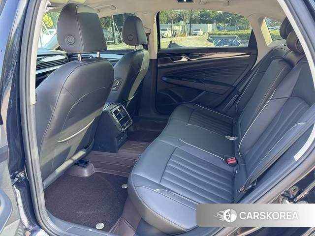 Volkswagen Passat 2023 Черный из Китая, фото 5