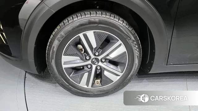 Kia The New Niro id 3396729 из Кореи 15