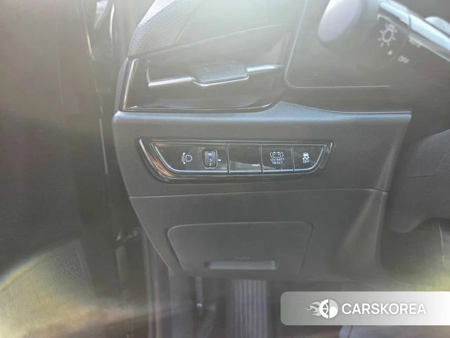 Kia Di Ol Nu Niro 2022 Черный из Кореи, фото 5
