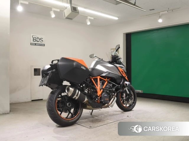 KTM 1290 SUPER DUKE GT 2017 из Японии, фото 5