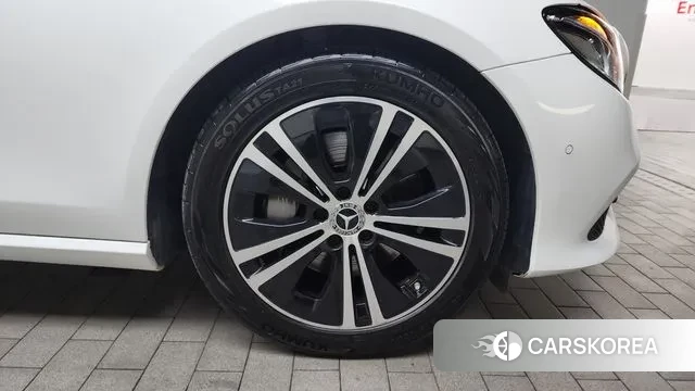 Mercedes-Benz E-Class W213 id 3018069 из Кореи 15