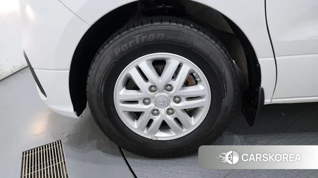 Hyundai The New Grand Starex id 3139495 из Кореи 15