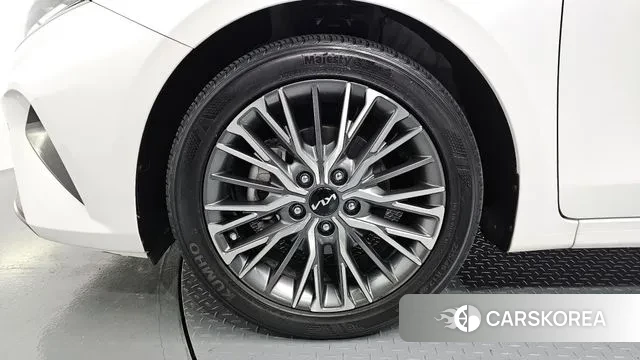 Kia The New K3 2nd generation id 2985342 из Кореи 15