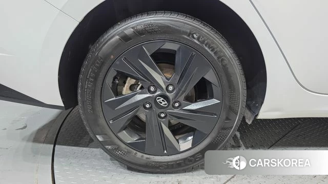 Hyundai Avante (CN7) id 4549561 из Кореи 25