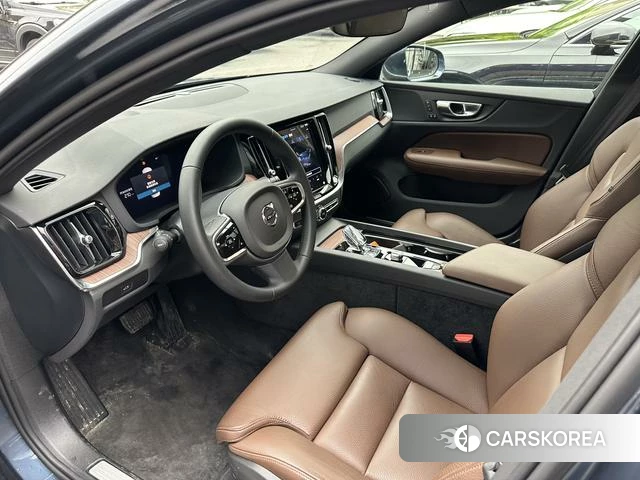 Volvo S60 id 4240247 из Китая 10