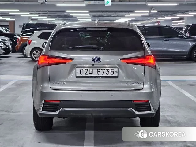 Lexus NX300h id 3588257 из Кореи 14