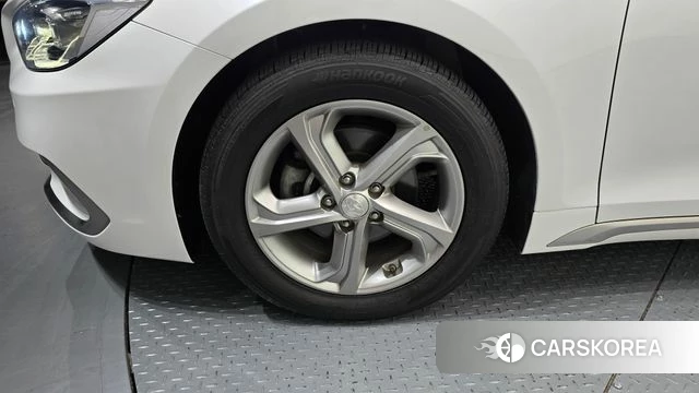 Hyundai Grandeur IG Hybrid id 4520650 из Кореи 30