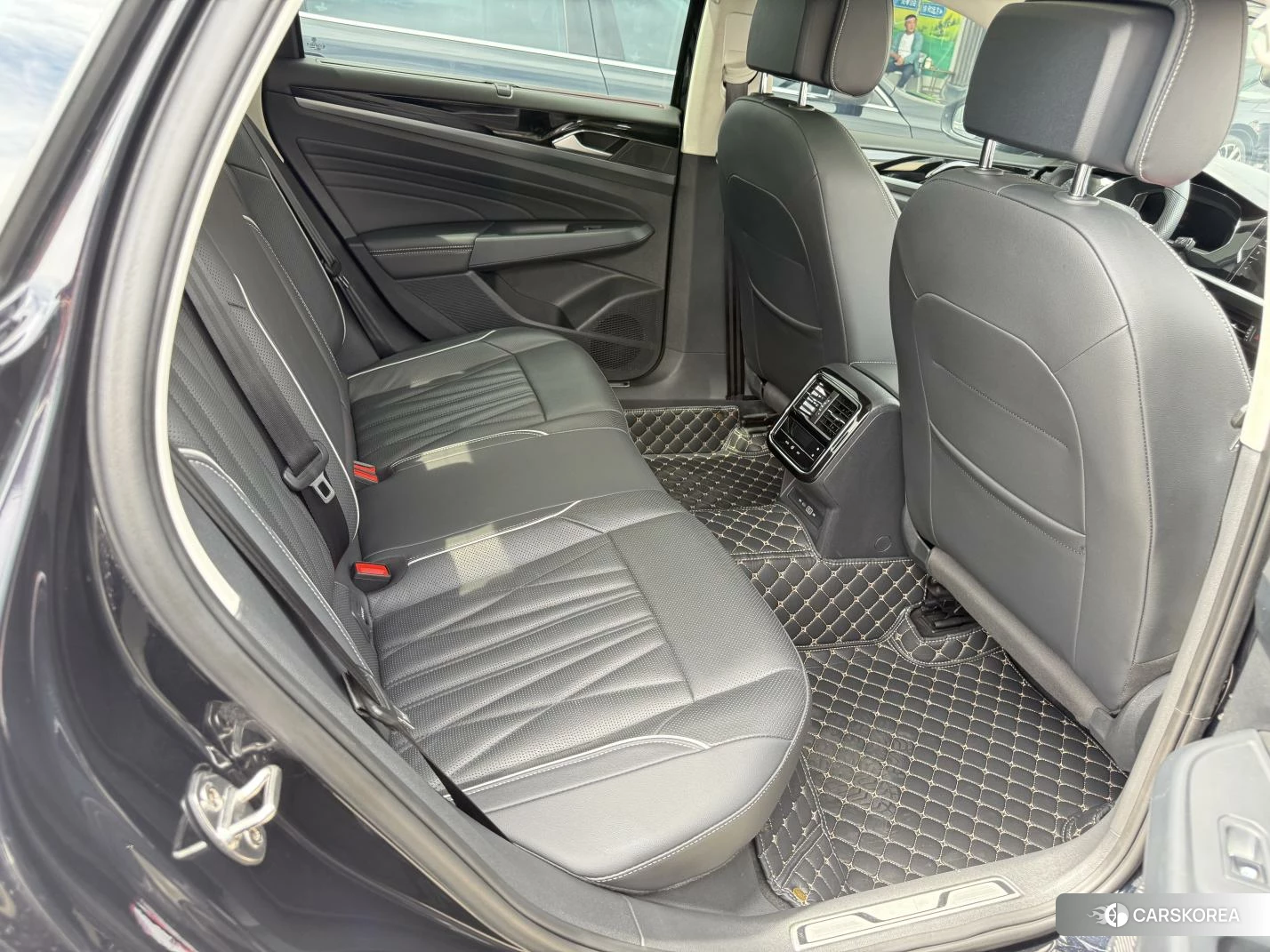 Volkswagen Passat id 4440960 из Китая 10