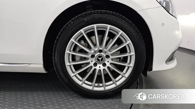 Mercedes-Benz E-Class W213 id 3438512 из Кореи 15