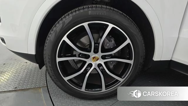 Porsche Cayenne (PO536) id 3842482 из Кореи 15