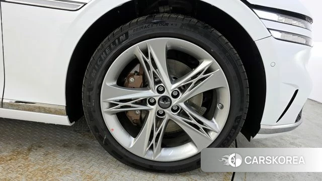 Genesis G90 (RS4) id 4185514 из Кореи 31