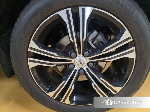 Volvo XC40 id 3281214 из Кореи 15