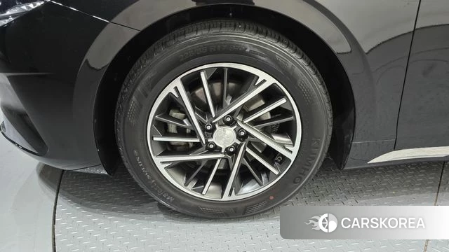 Hyundai The New Grandeur IG id 4481528 из Кореи 28