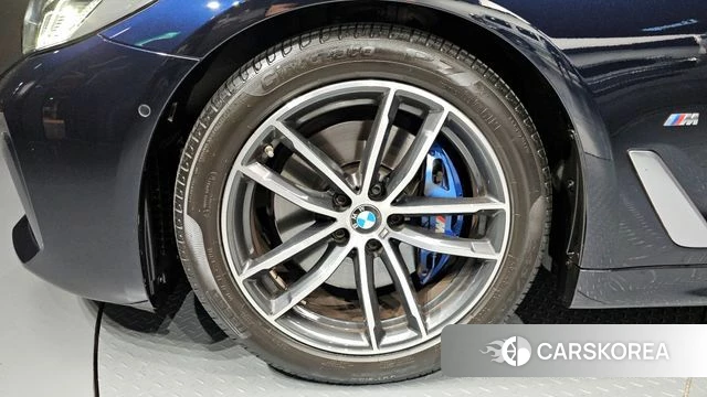 BMW 5 Series (G30) id 4389344 из Кореи 28