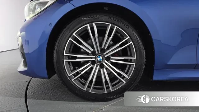 BMW 3 Series (G20) id 3464624 из Кореи 15