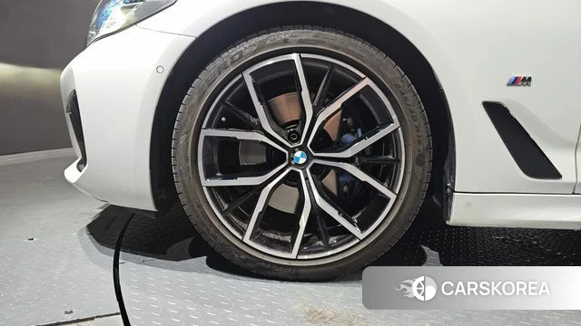 BMW 5 Series (G30) id 4650207 из Кореи 15