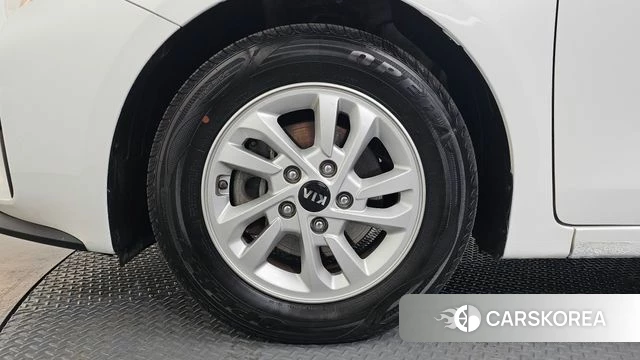 Kia Come New K3 id 4339690 из Кореи 25