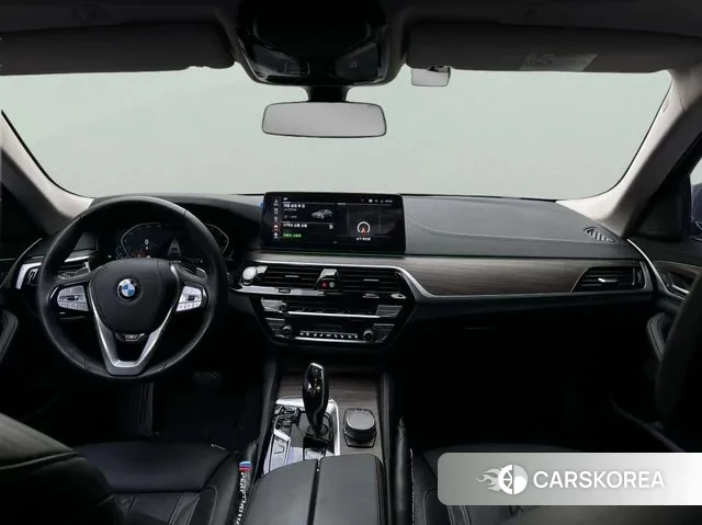 BMW 5 Series (G30) id 3581105 из Кореи 15