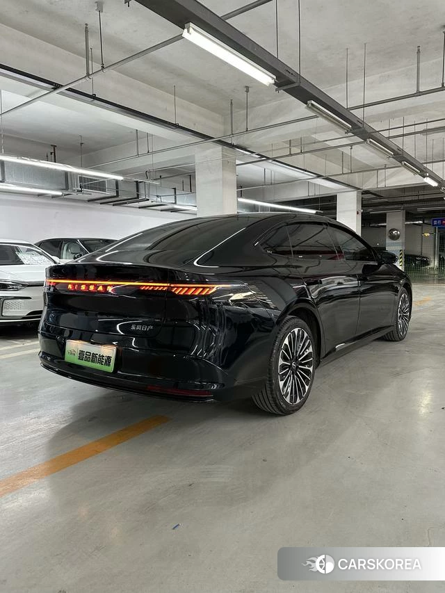 Nissan N7 id 4272236 из Китая 17