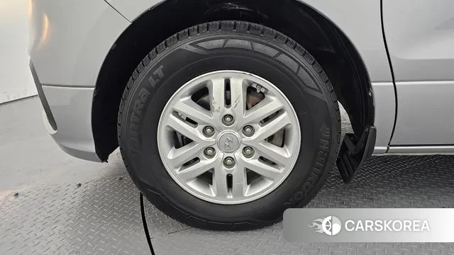 Hyundai The New Grand Starex id 3661541 из Кореи 15