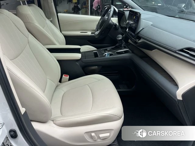 Toyota Saina id 4261228 из Китая 24