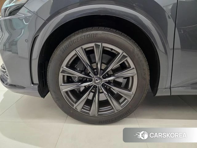 Lexus RX500h 5th generation id 4185760 из Кореи 12