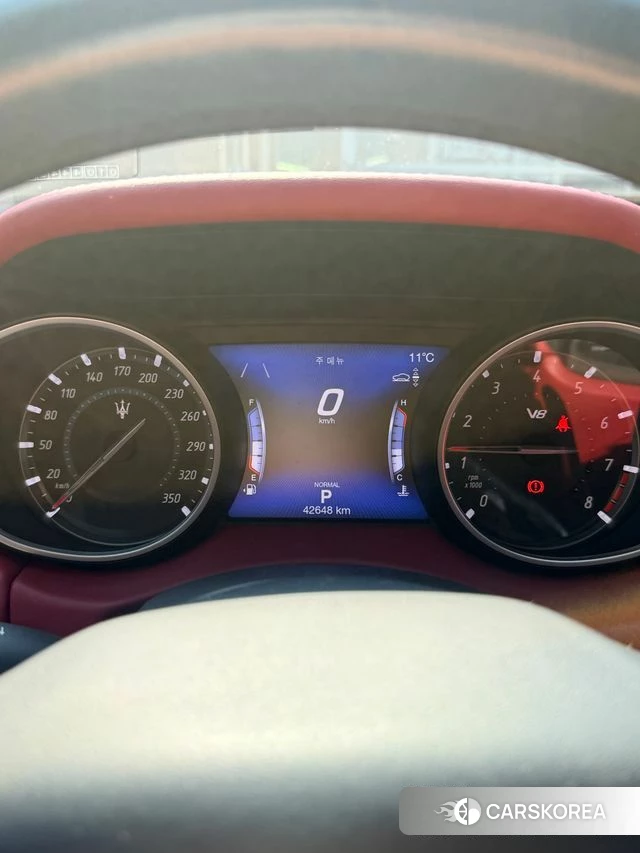 Maserati Levante 2020 Черный из Кореи, фото 6