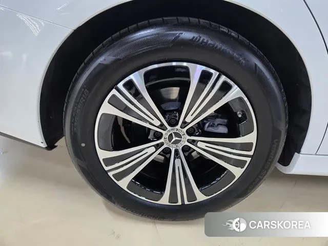 Mercedes-Benz E-Class W214 id 3757910 из Кореи 15