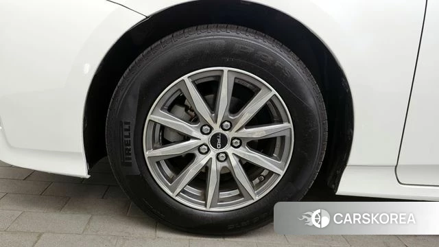 Toyota Prius 4th Generation id 4233063 из Кореи 25