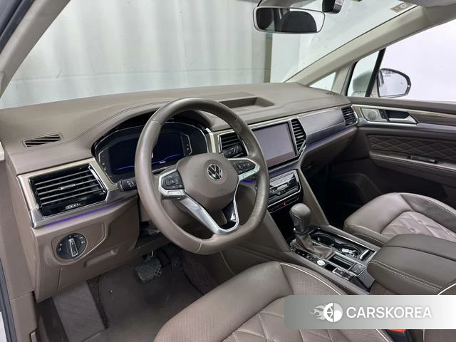 Volkswagen Weiran id 4278519 из Китая 23