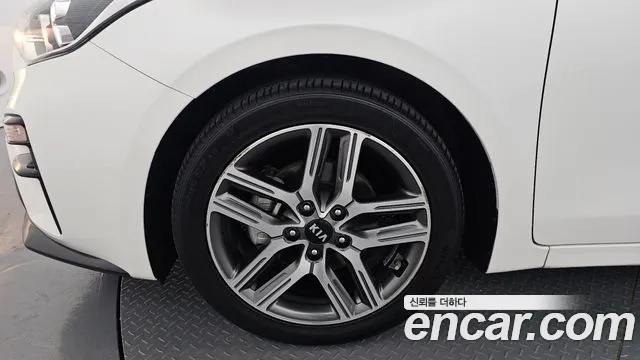 Kia Come New K3 id 2720384 из Кореи 15