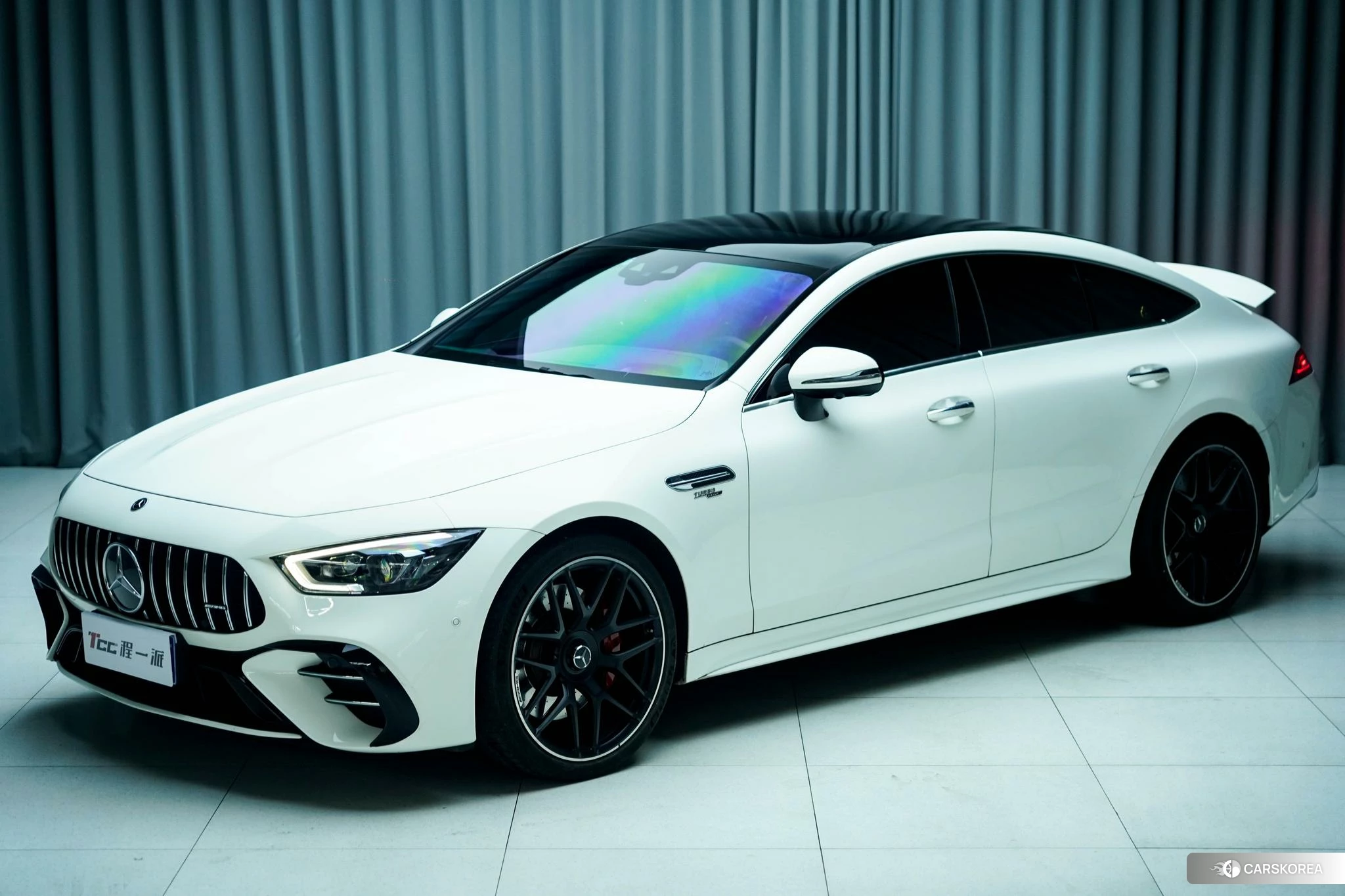 Mercedes-Benz AMG GT 2022 Белый из Китая, фото 5