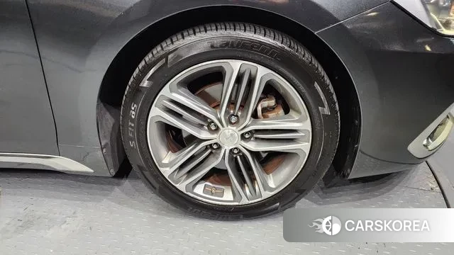 Hyundai Grandeur IG id 3024249 из Кореи 15