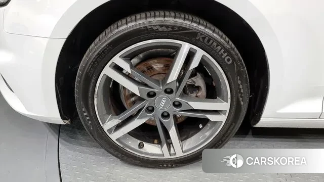 Audi A4 (B9) id 2902503 из Кореи 15