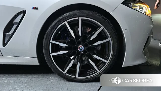 BMW 8 Series (G15) id 3164637 из Кореи 15