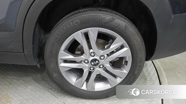 Kia Seltos id 3807030 из Кореи 16