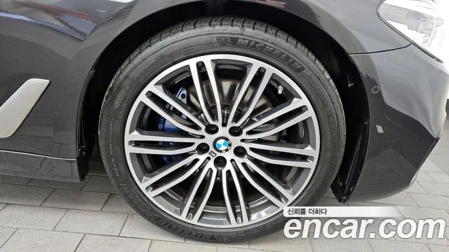 BMW 5 Series (G30) id 2808094 из Кореи 15