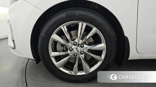Kia The New Carnival id 4642929 из Кореи 15