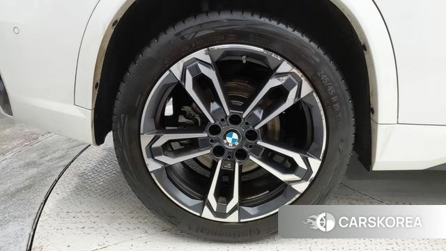 BMW X1 (U11) id 4186111 из Кореи 15