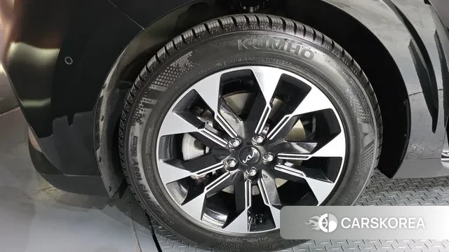 Kia Carnival 4th generation id 3740001 из Кореи 15