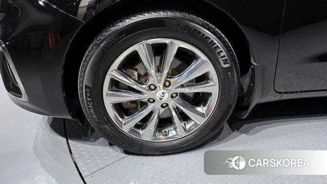 Kia The New Carnival id 4188658 из Кореи 29