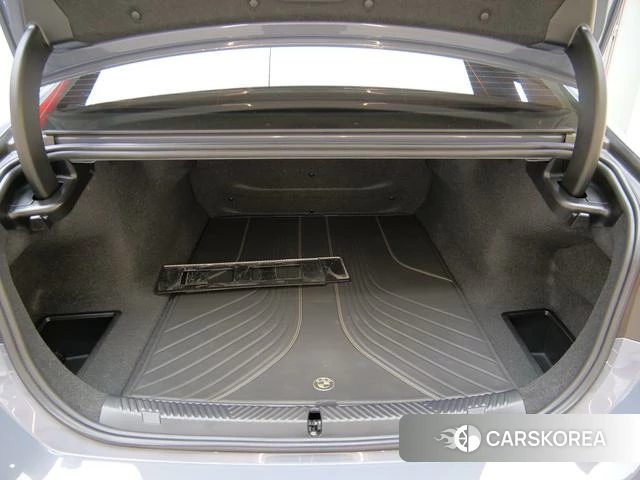 BMW i5 id 4313846 из Китая 14