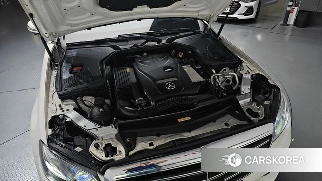 Mercedes-Benz E-Class W213 id 4794153 из Кореи 31
