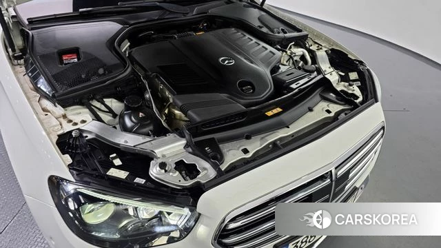 Mercedes-Benz E-Class W213 id 4324301 из Кореи 34