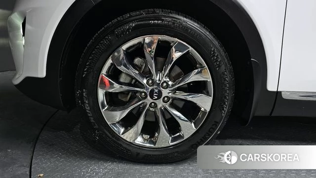 Kia The New Sorento id 3808309 из Кореи 15