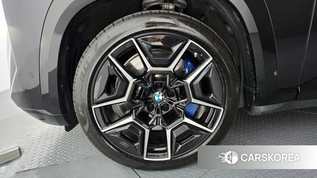 BMW XM (G09) id 4394384 из Кореи 31