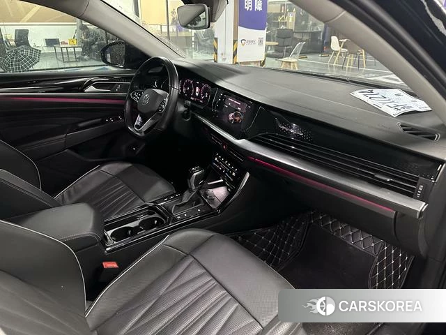 Volkswagen Passat id 4264497 из Китая 20